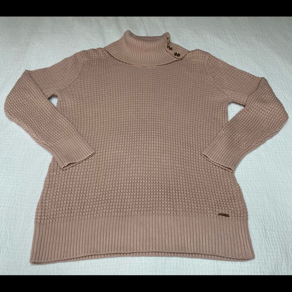 Calvin Klein Blush Turtleneck Sweater size Large gold buttons